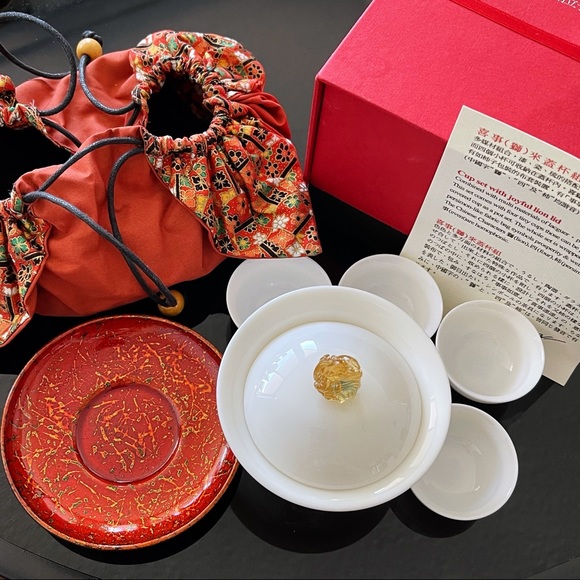 ✨ Auth - Collectible Traditional Porcelain 🍵 Set - Picture 1 of 6